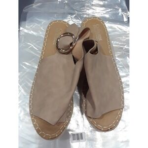 Catherine Malandrino Bone Suede Slingback Espadrille Wedge Sandals Beige Size: 9